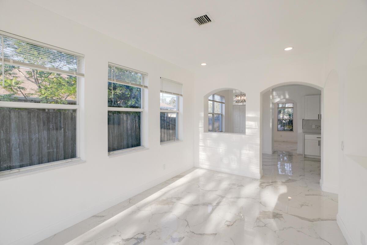 PORT ST LUCIE SECTION 9 - Residential