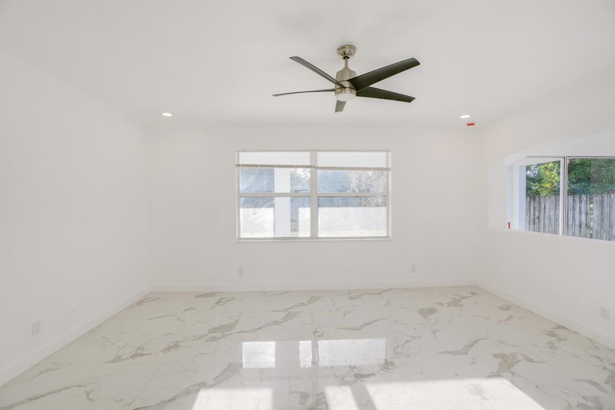 PORT ST LUCIE SECTION 9 - Residential