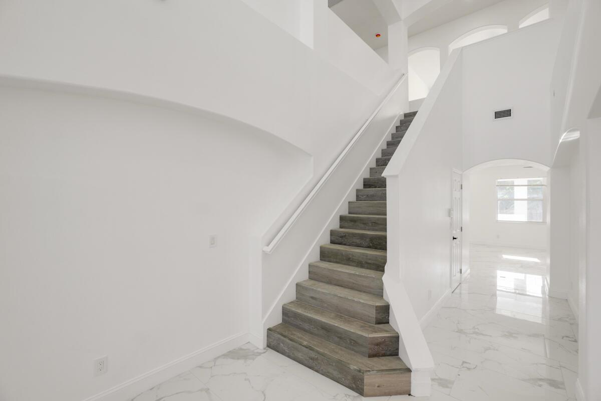 PORT ST LUCIE SECTION 9 - Residential