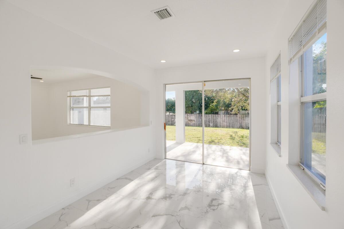 PORT ST LUCIE SECTION 9 - Residential