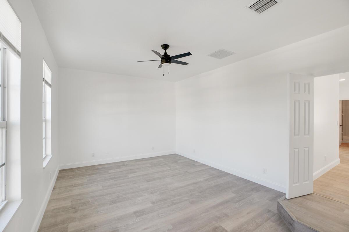 PORT ST LUCIE SECTION 9 - Residential