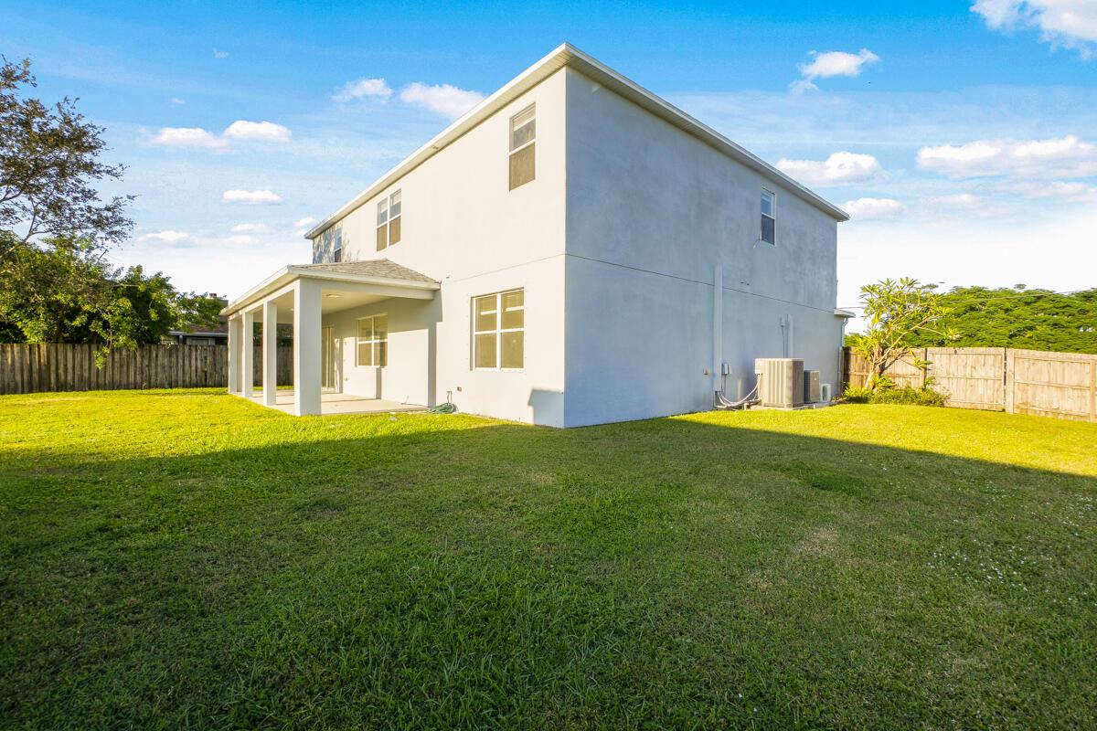 PORT ST LUCIE SECTION 9 - Residential