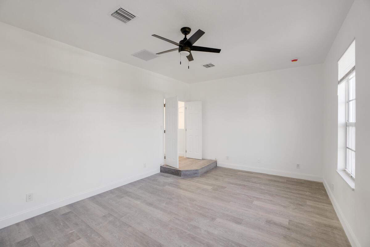 PORT ST LUCIE SECTION 9 - Residential