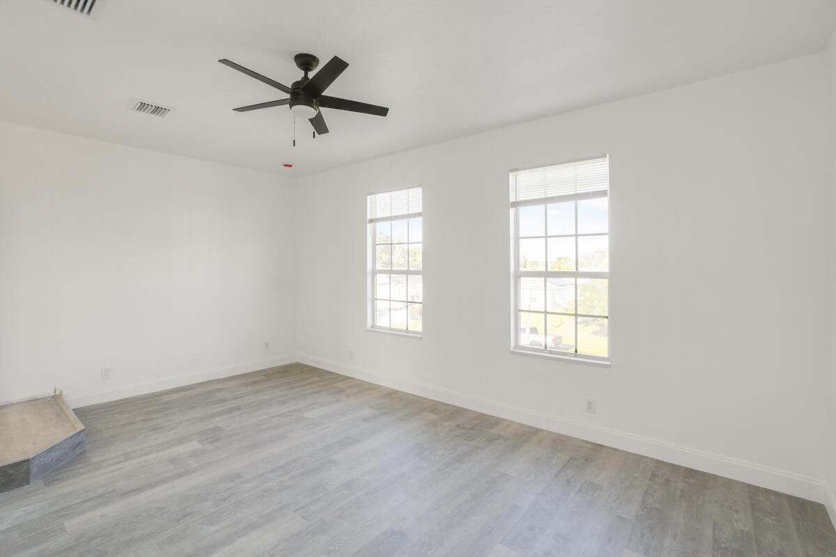 PORT ST LUCIE SECTION 9 - Residential