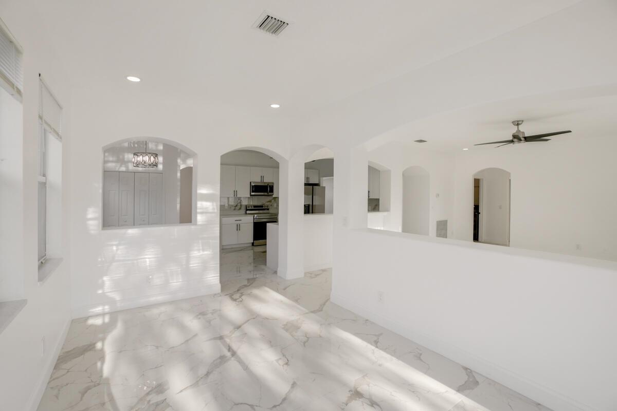 PORT ST LUCIE SECTION 9 - Residential