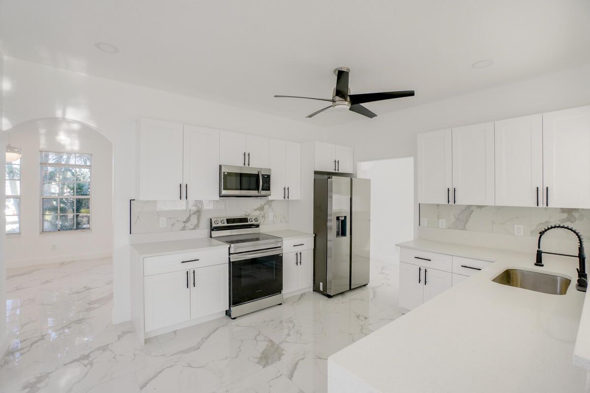 PORT ST LUCIE SECTION 9 - Residential