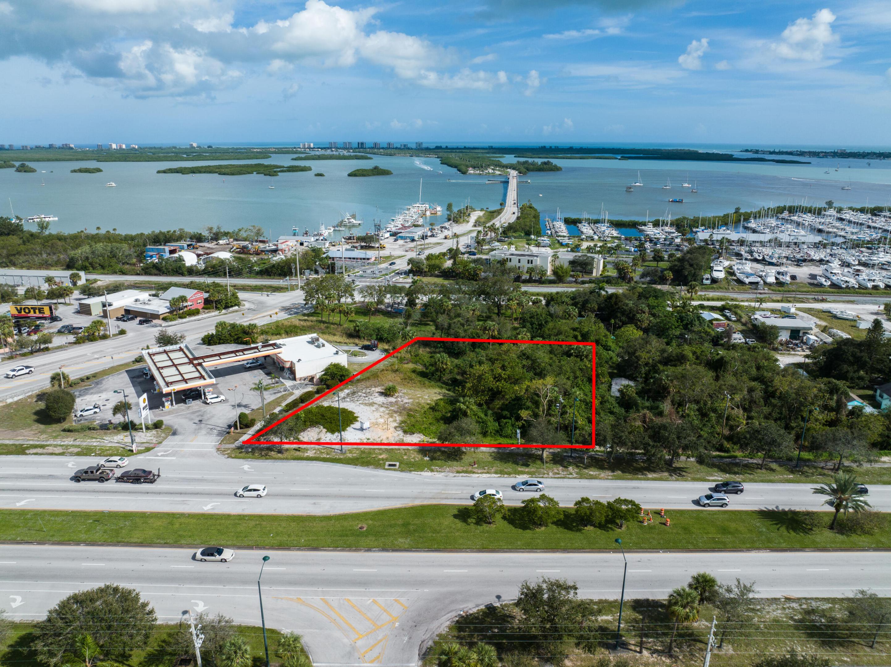 METES AND BOUNDS - Land