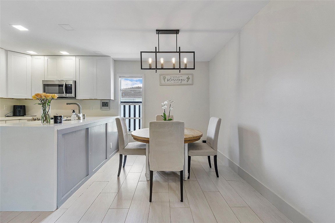 CYPRESS TRACE CONDO - Residential