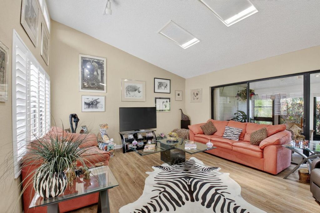 Photo of 5710 Piping Rock Drive, Boynton Beach, FL 33437 (MLS # R11124132)