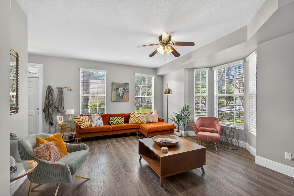 Photo of 274 Murray Court, Jupiter, FL 33458 (MLS # R11101320)