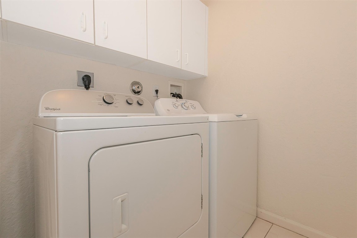 Grand Key at Sunset Lakes - Residential