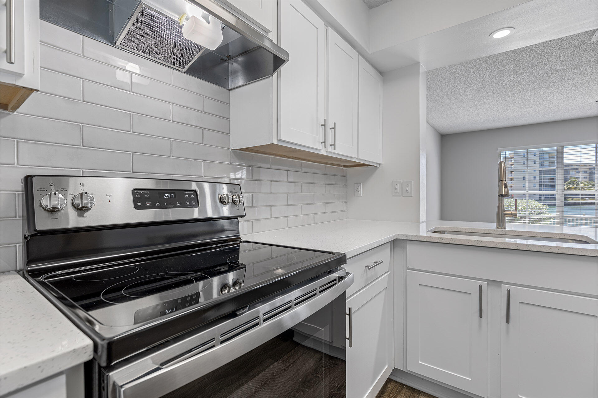 Town Aventura - Residential Lease