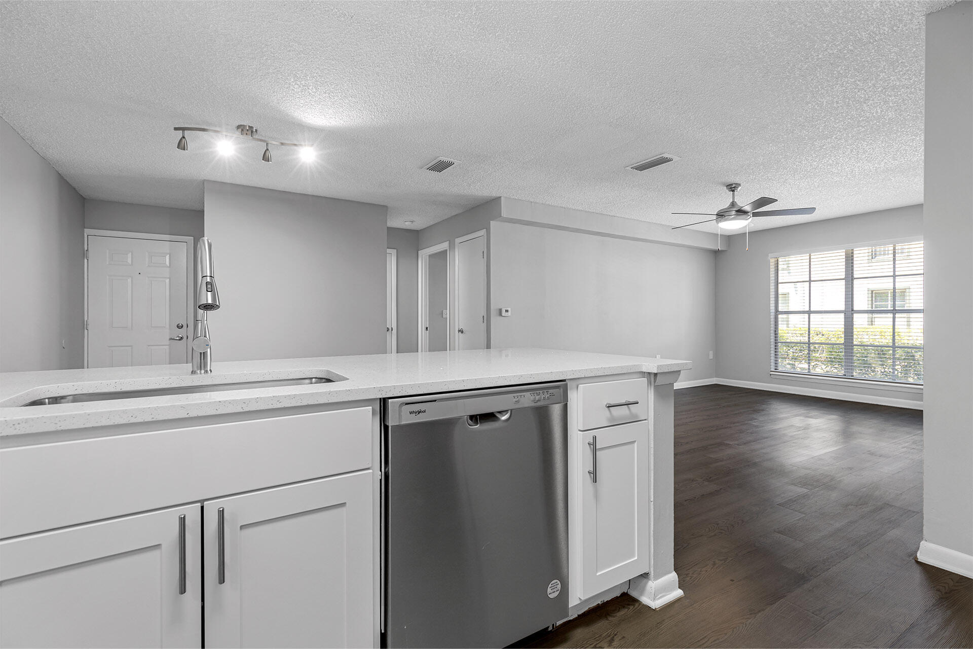 Town Aventura - Residential Lease