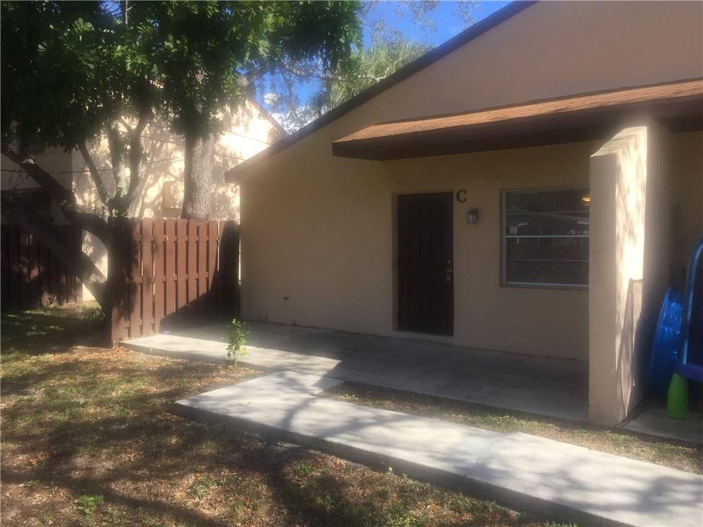 Southern Courtyard TH - Residential