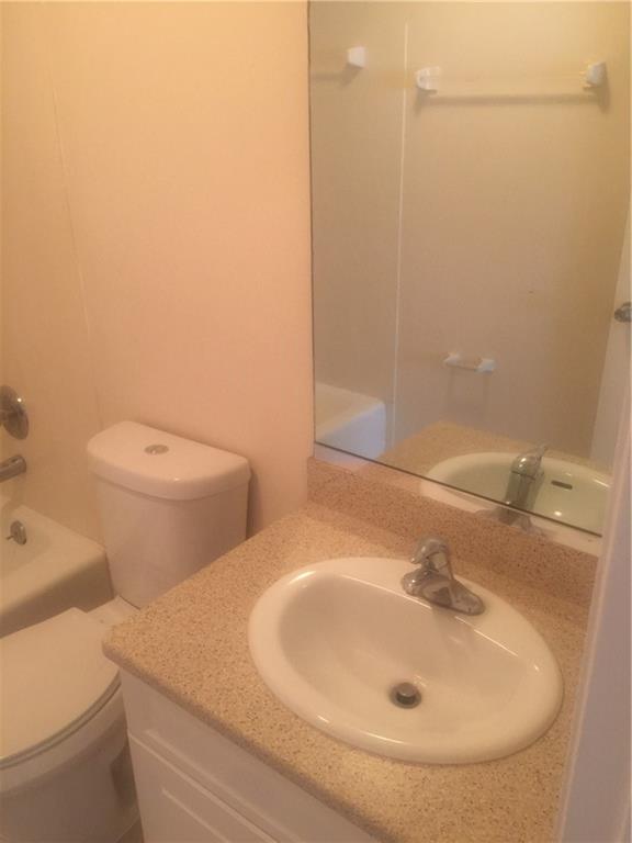 Southern Courtyard TH - Residential