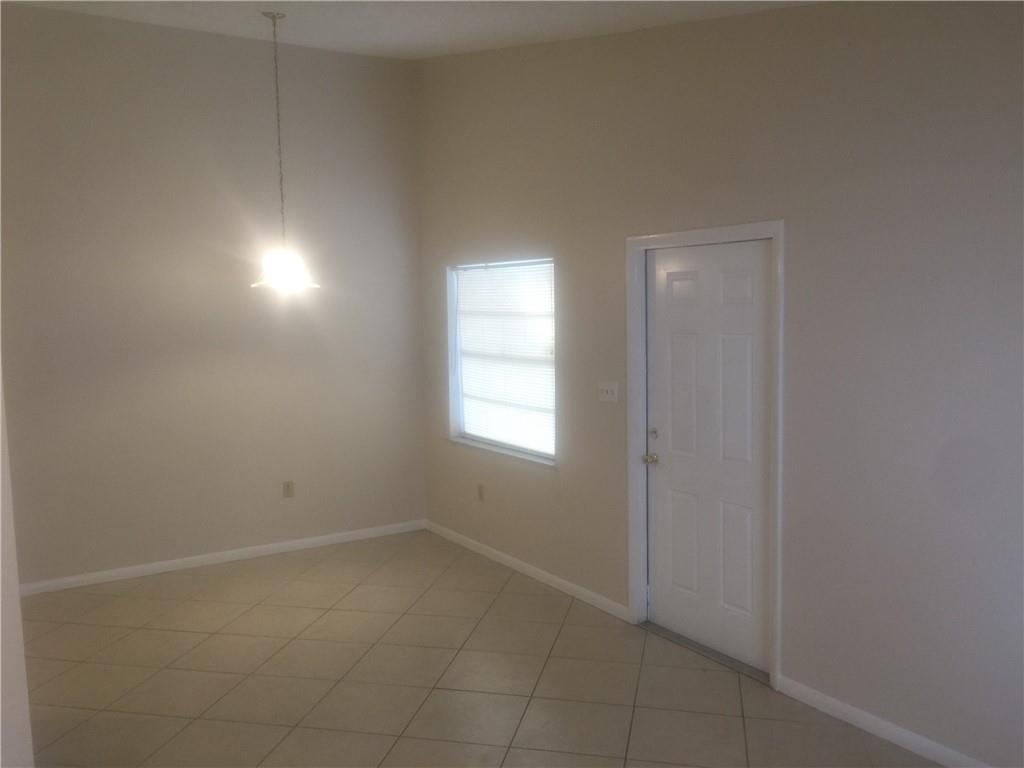 Southern Courtyard TH - Residential