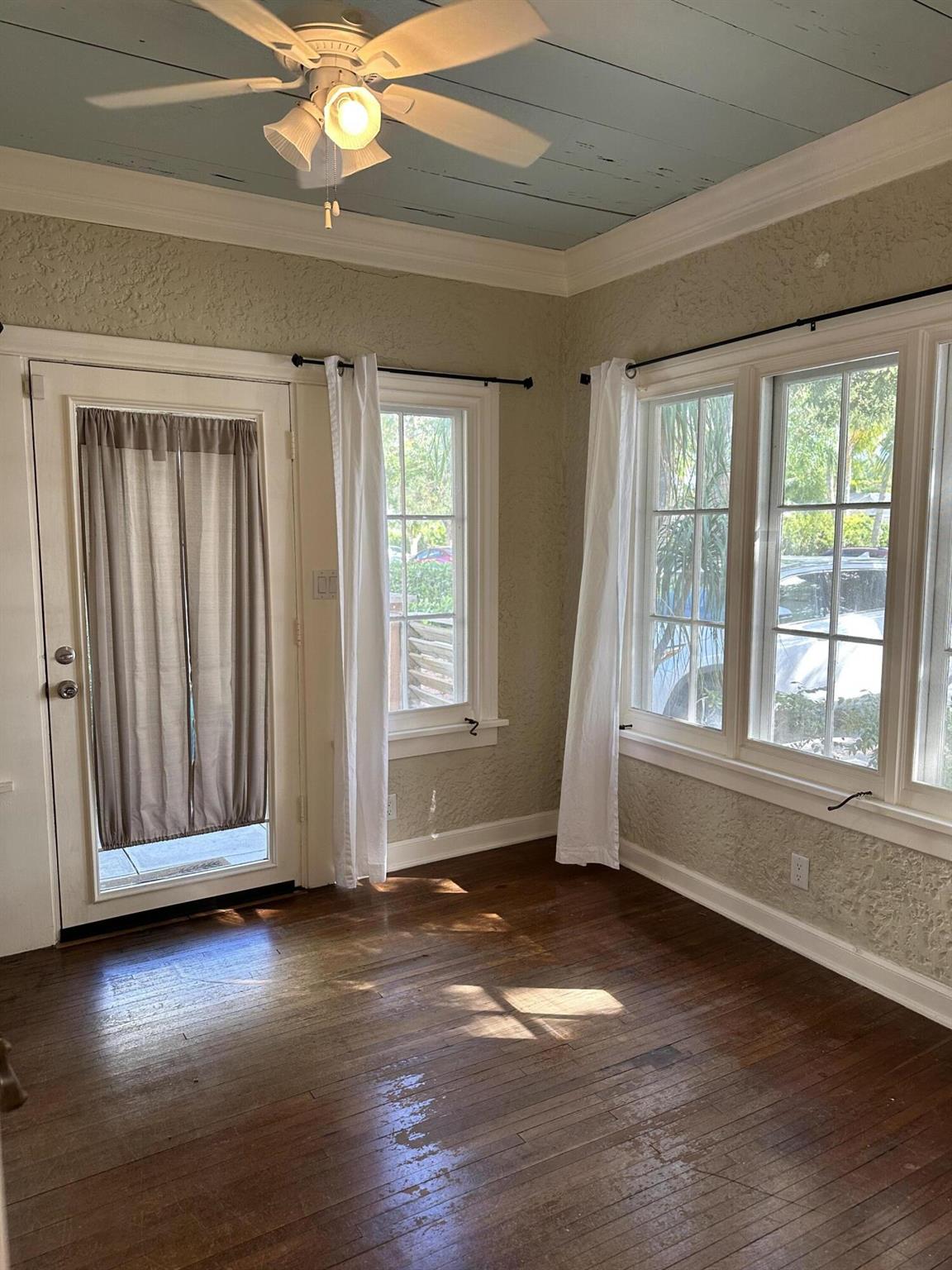 CENTRAL PARK ADD 1 - Residential Lease