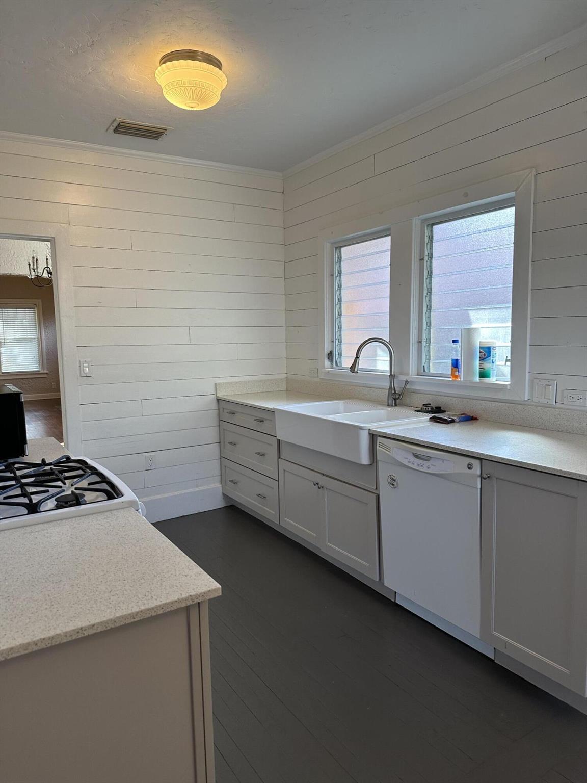 CENTRAL PARK ADD 1 - Residential Lease