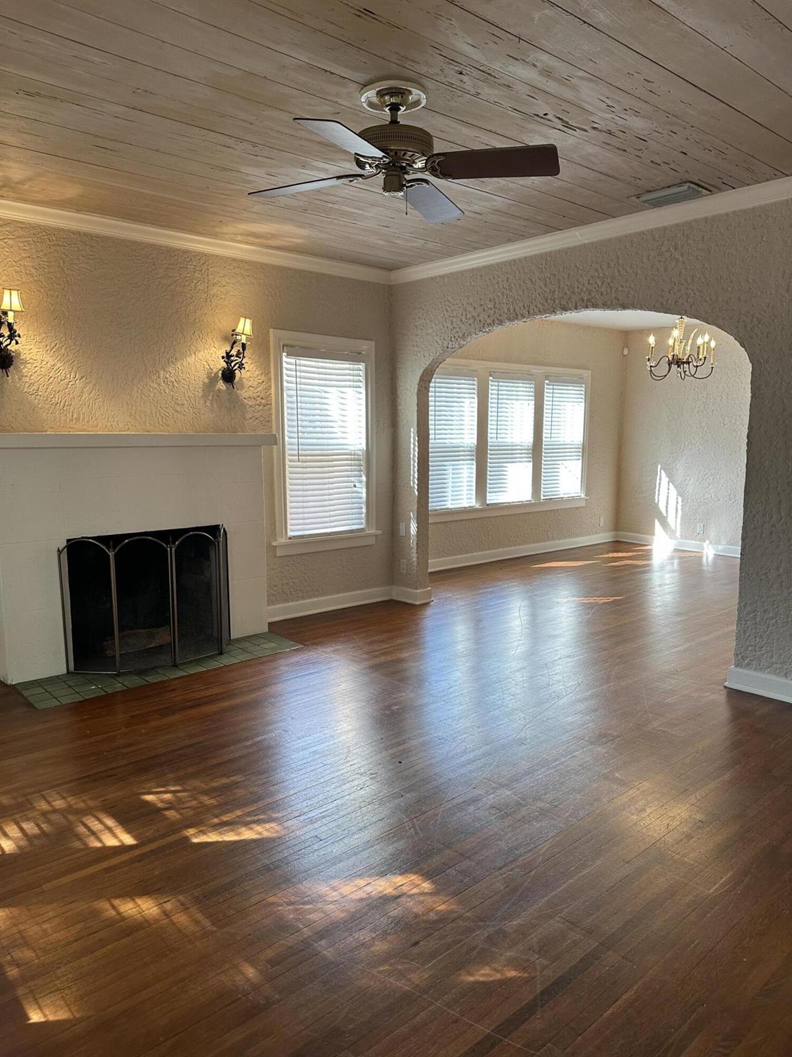 CENTRAL PARK ADD 1 - Residential Lease