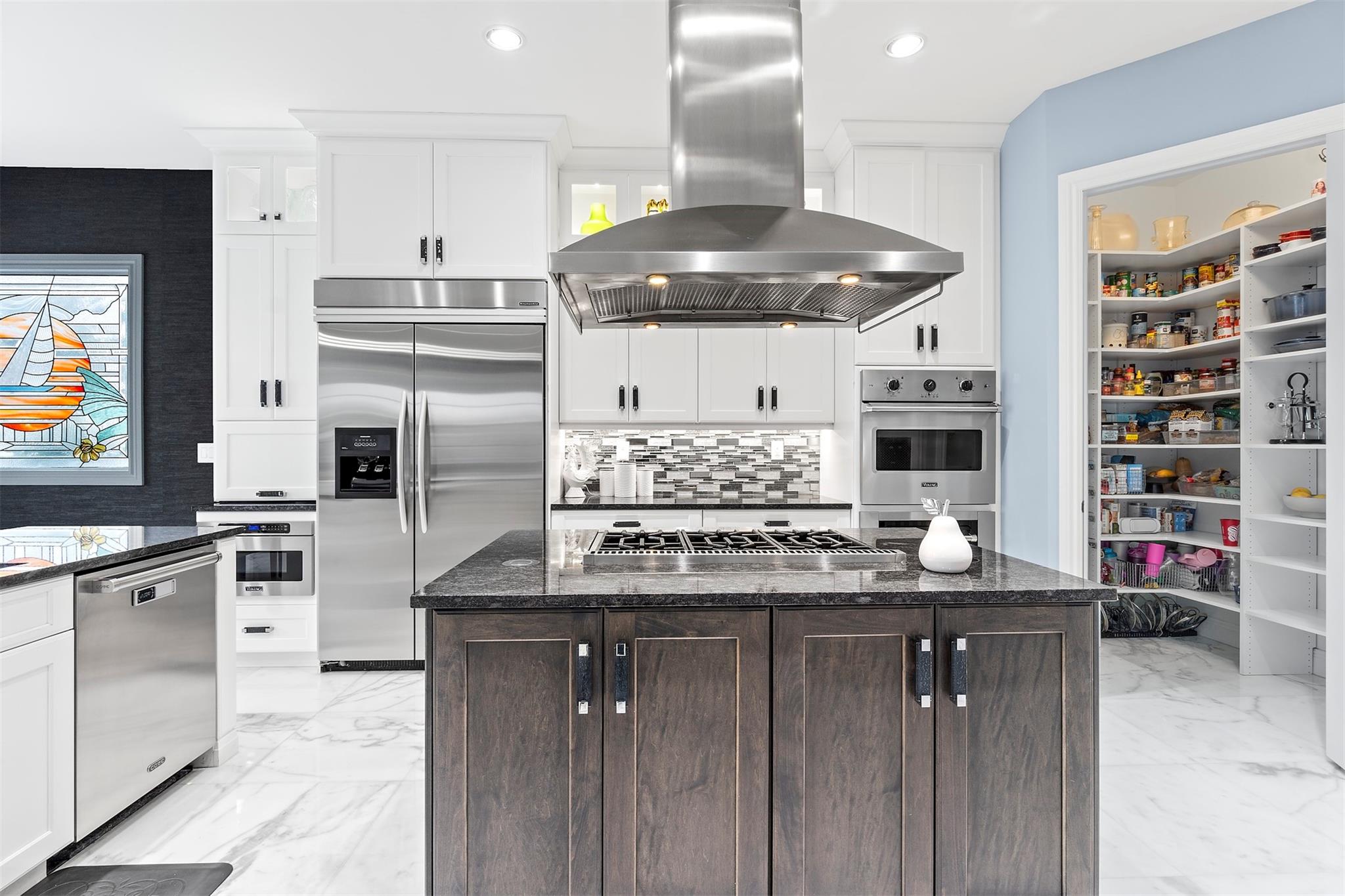 VENETIAN ISLES 3RD SEC - Residential