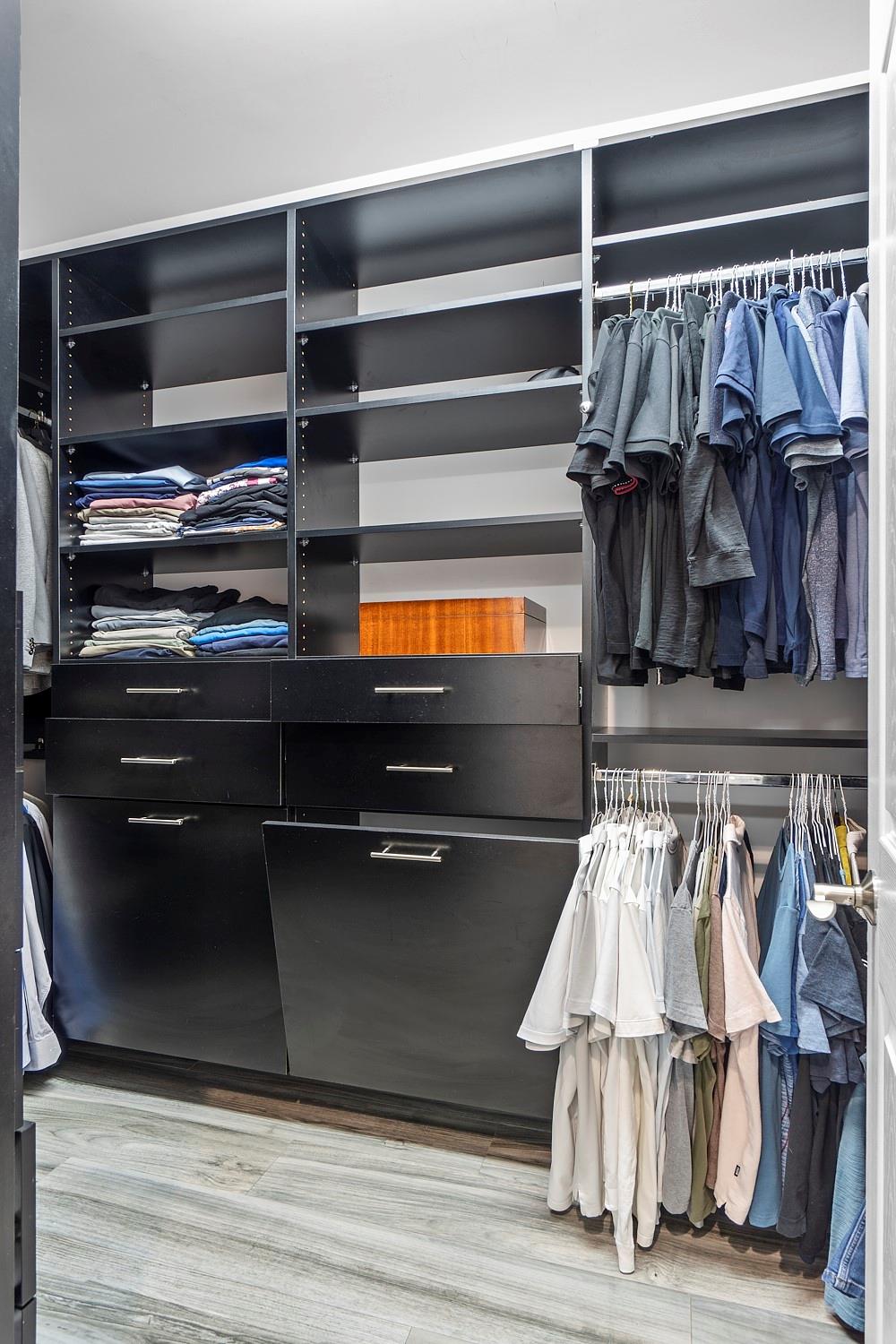 VENETIAN ISLES 3RD SEC - Residential