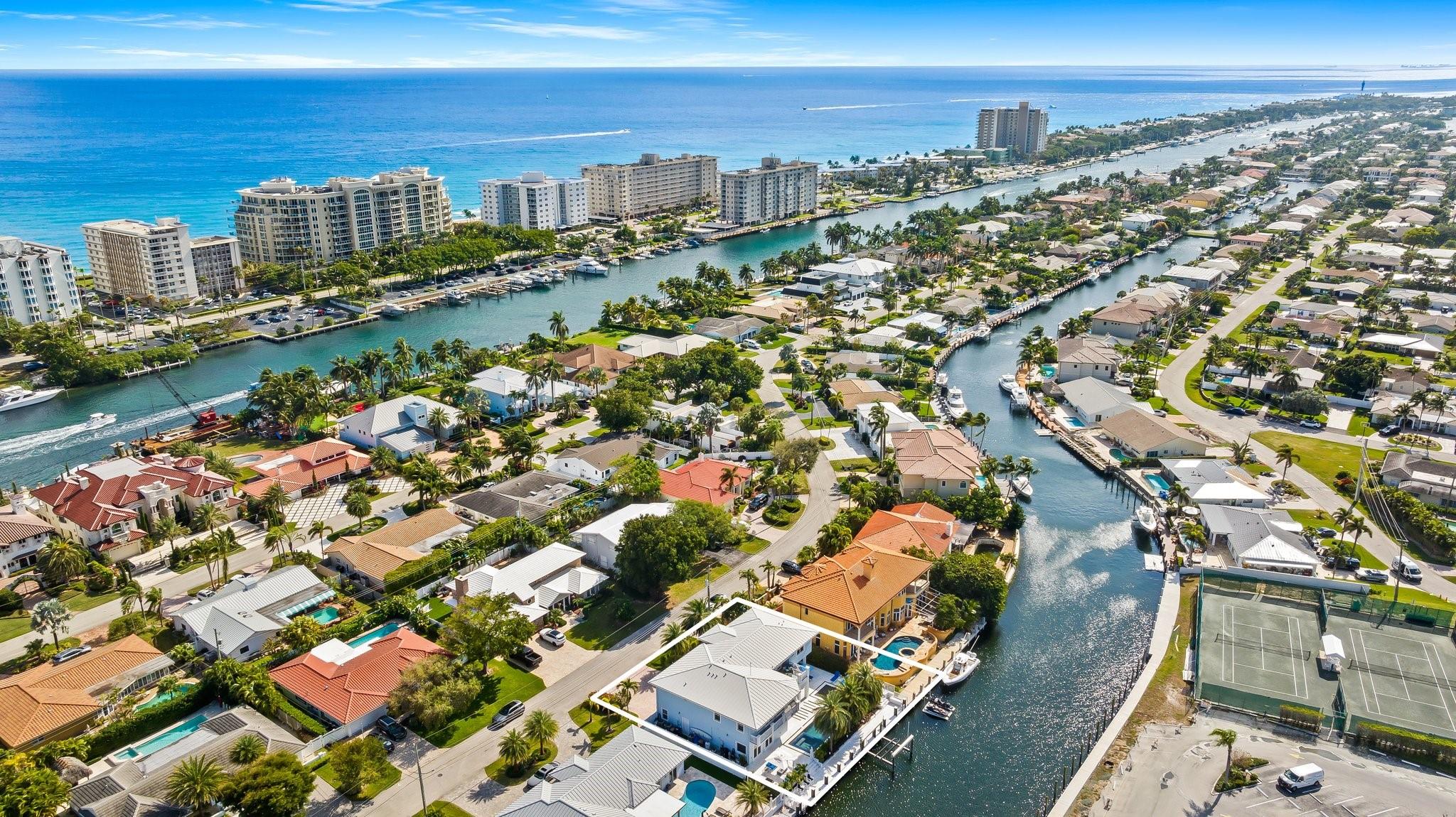 VENETIAN ISLES 3RD SEC - Residential