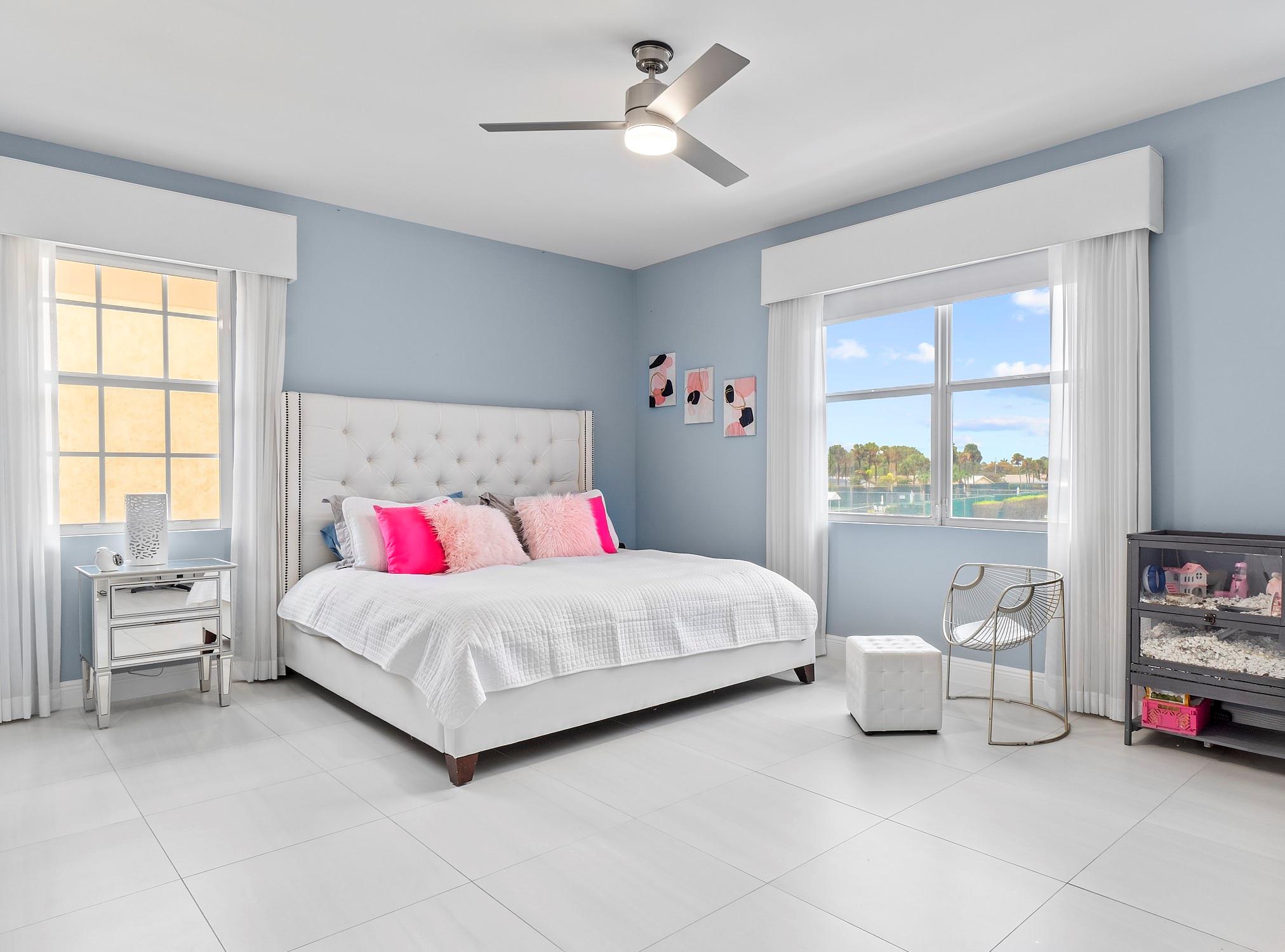 VENETIAN ISLES 3RD SEC - Residential