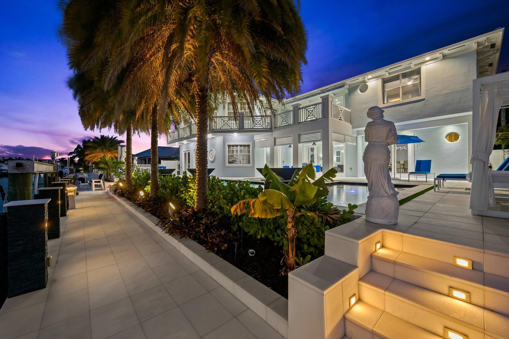 VENETIAN ISLES 3RD SEC - Residential