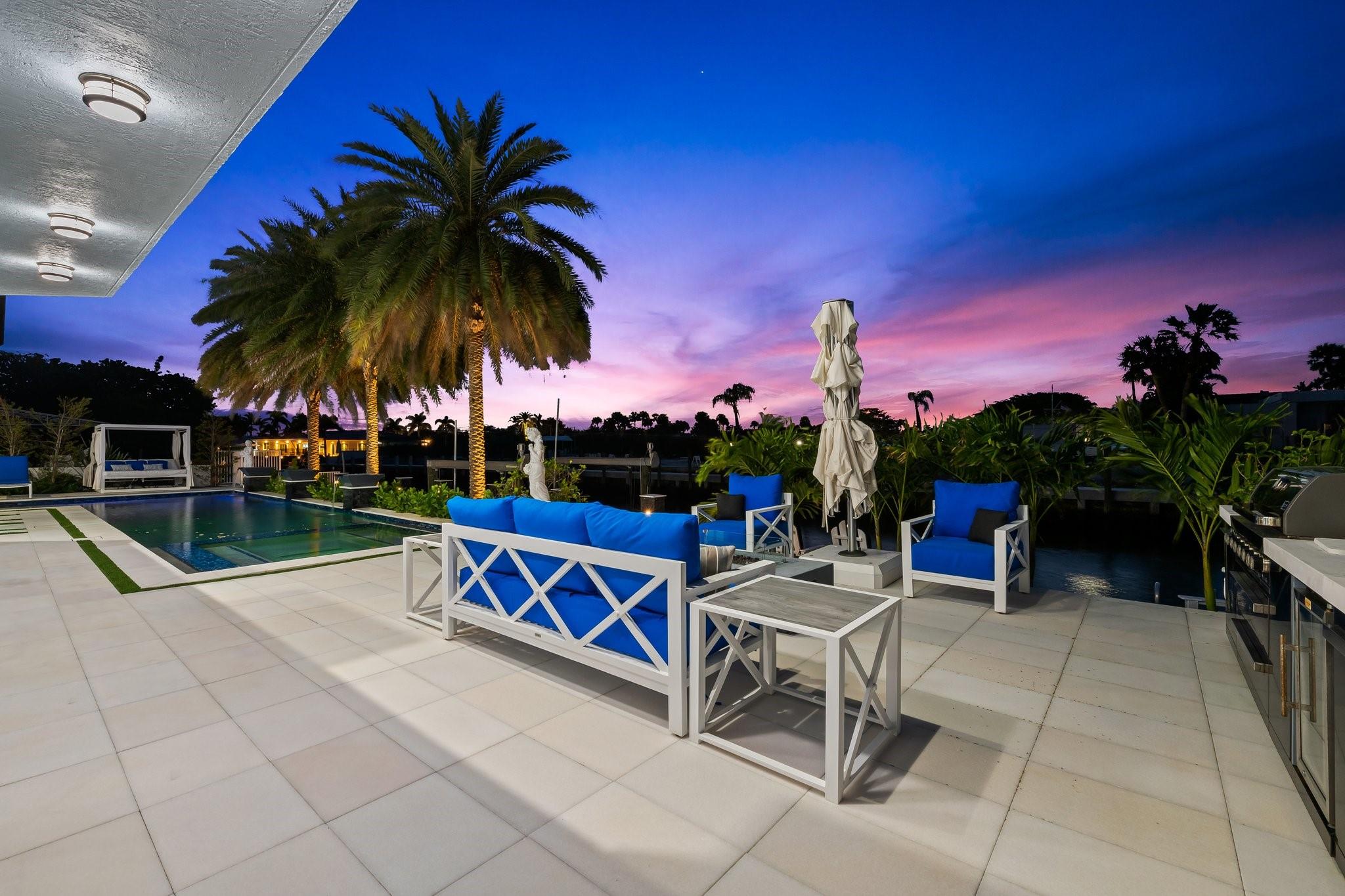 VENETIAN ISLES 3RD SEC - Residential