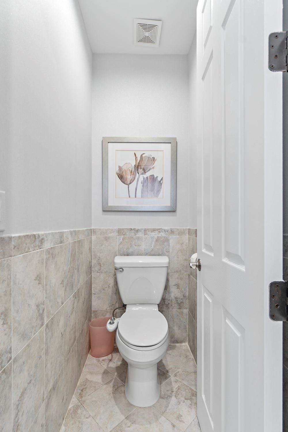 VENETIAN ISLES 3RD SEC - Residential