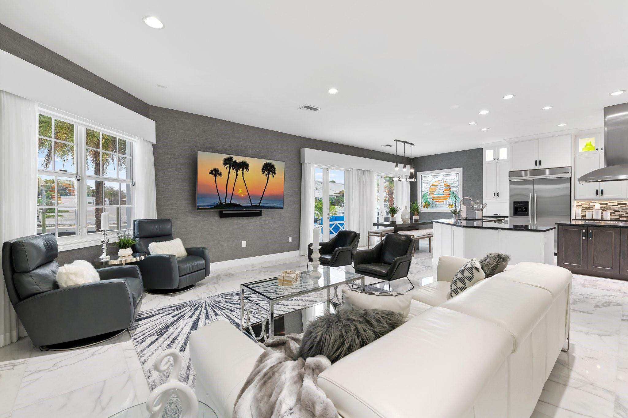 VENETIAN ISLES 3RD SEC - Residential