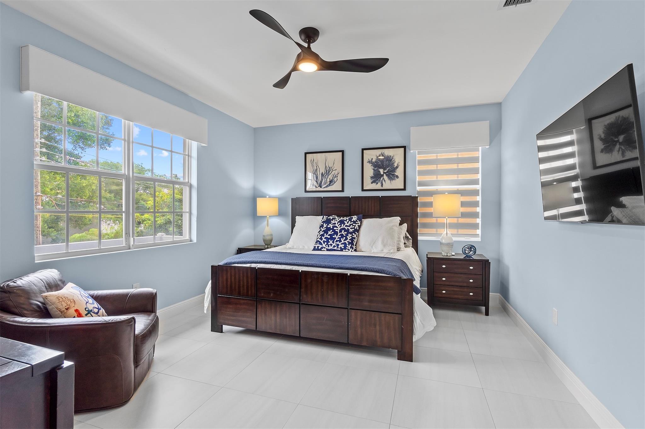 VENETIAN ISLES 3RD SEC - Residential