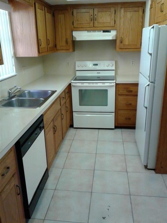 Photo of 2323 Linton Ridge Circle #D4, Delray Beach, FL 33444 (MLS # F10526351)