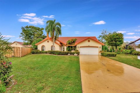 Single Family Residence in Coral Springs FL 5911 53rd St St.jpg