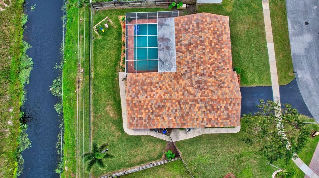 Photo of 115 St Cloud Lane, Boca Raton, FL 33431 (MLS # R10953025)