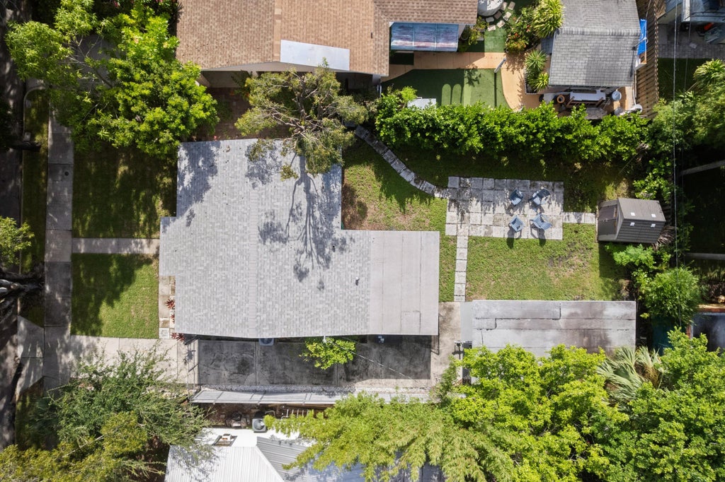 Photo of 426 48TH Street, West Palm Beach, FL 33407 (MLS # B26065686)