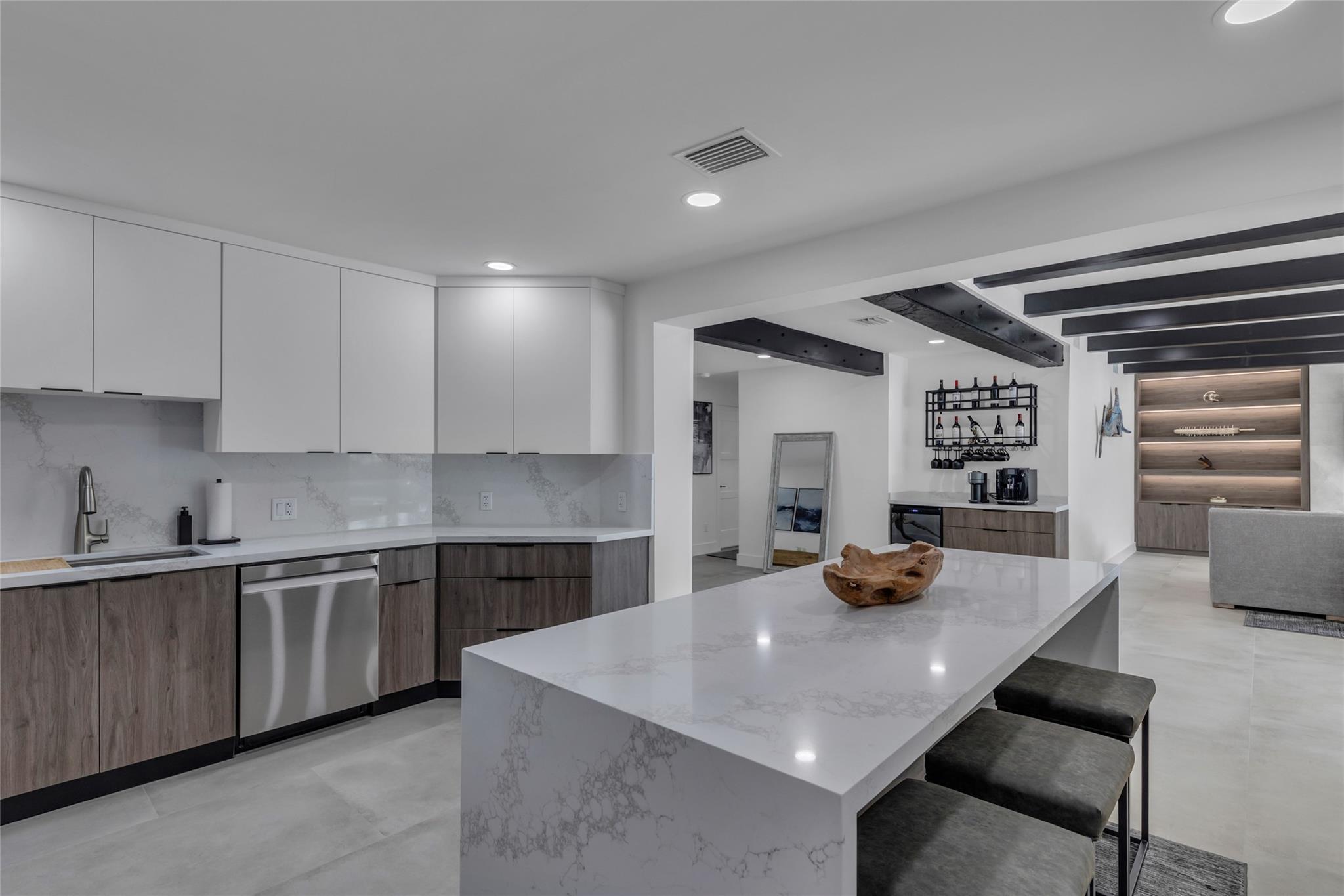Garden Isles Sec 3 49-30 - Residential Lease