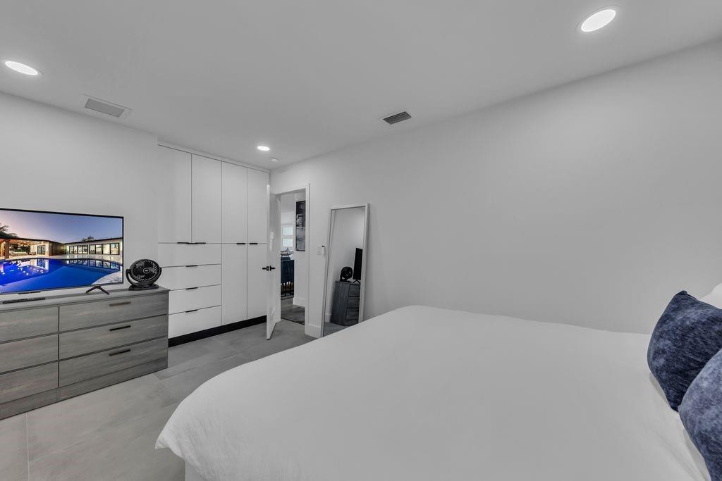 Garden Isles Sec 3 49-30 - Residential Lease