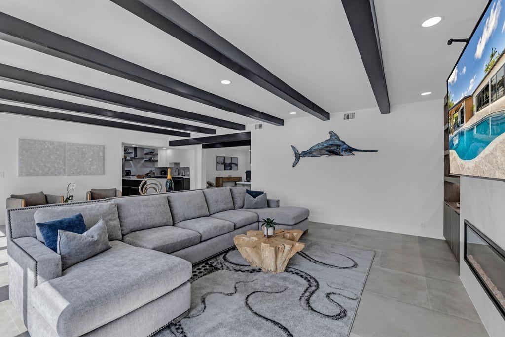 Garden Isles Sec 3 49-30 - Residential Lease