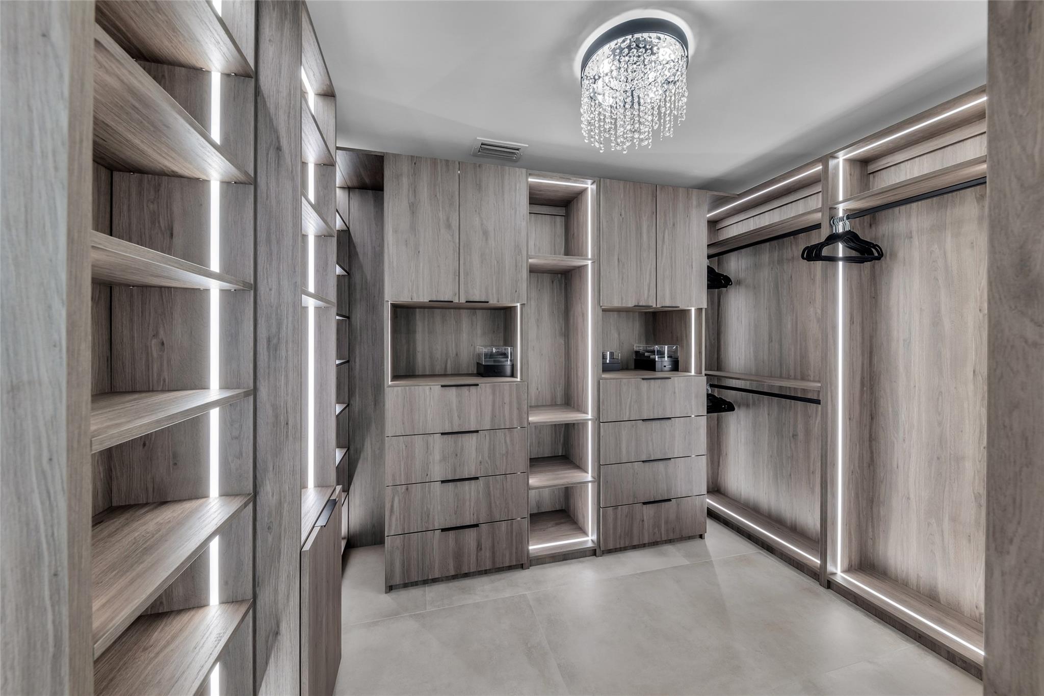 Garden Isles Sec 3 49-30 - Residential Lease
