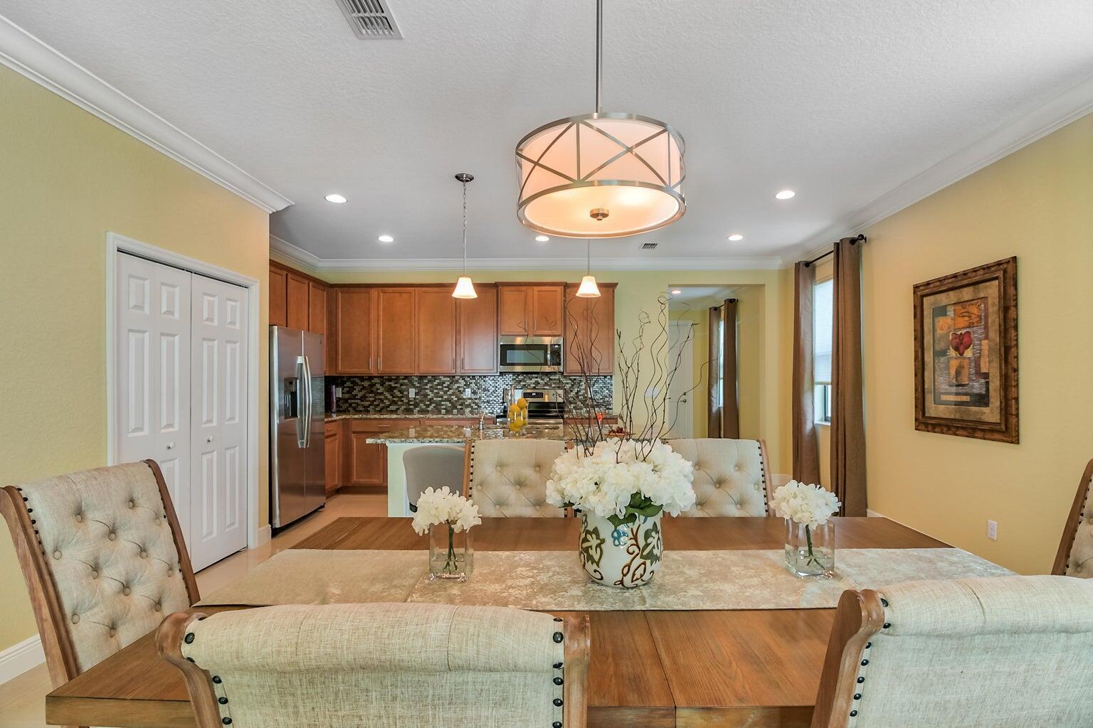 TESORO PRESERVE PLAT NO 5 - Residential Lease