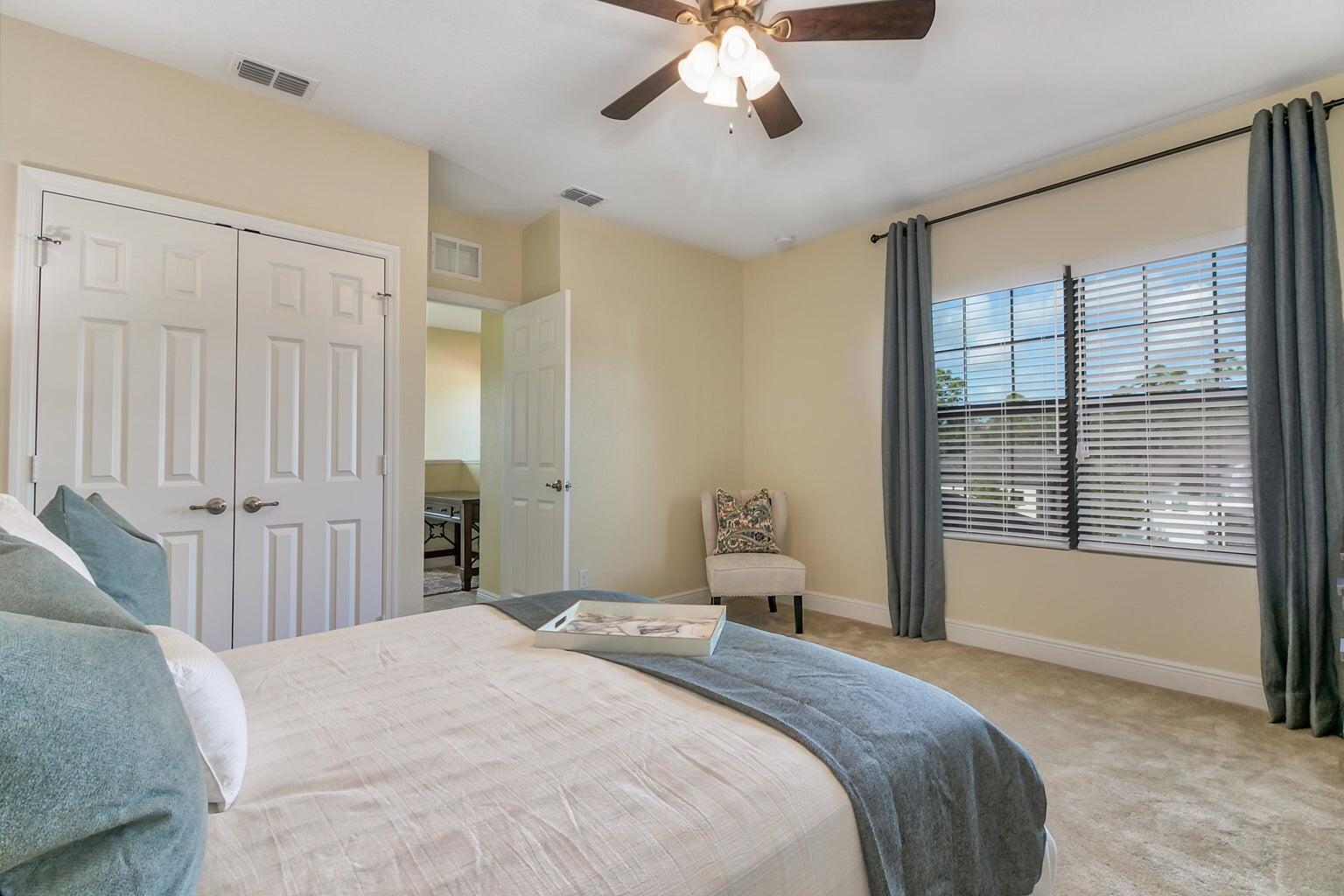 TESORO PRESERVE PLAT NO 5 - Residential Lease