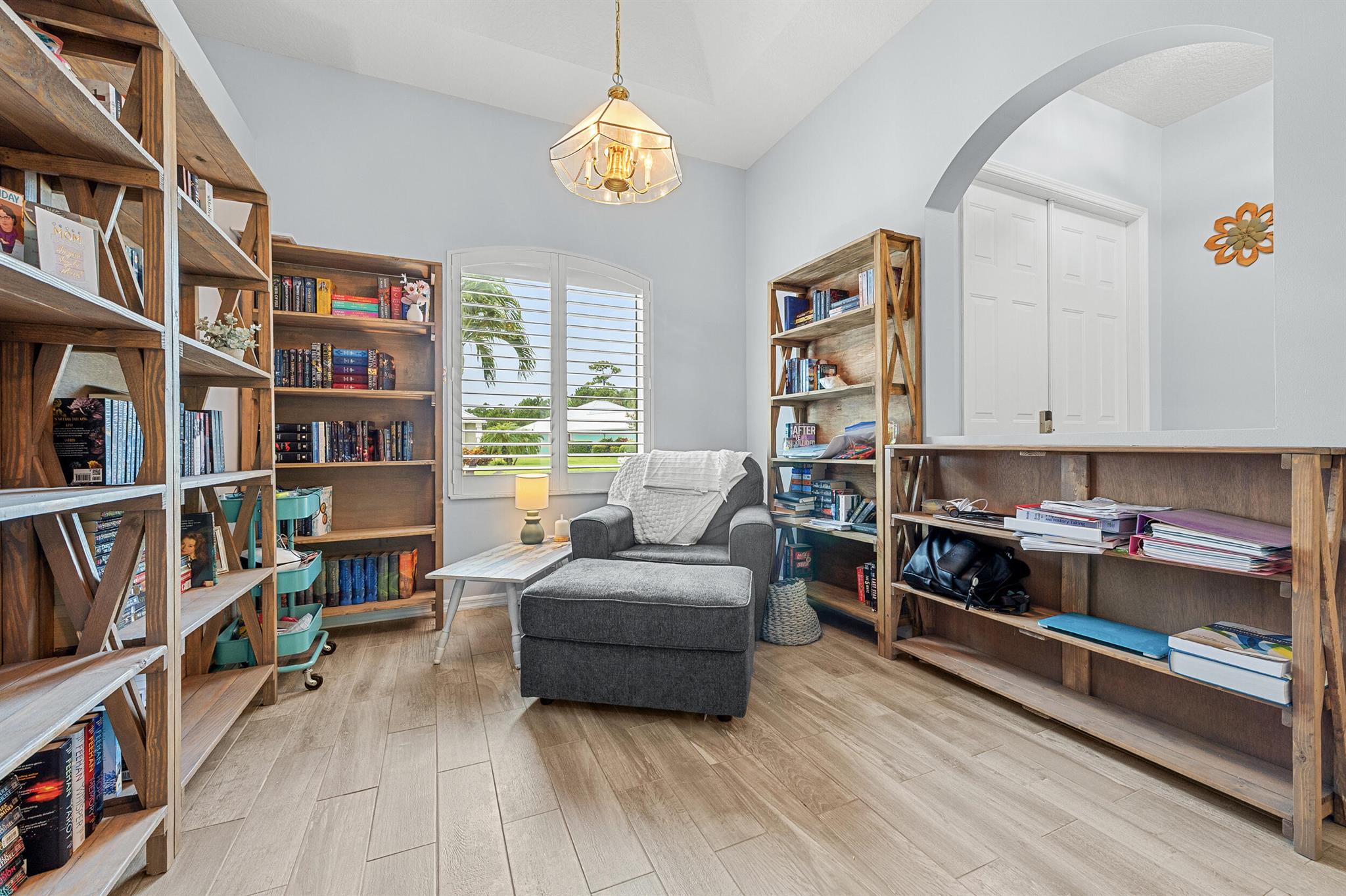 479 NW Sunflower Place