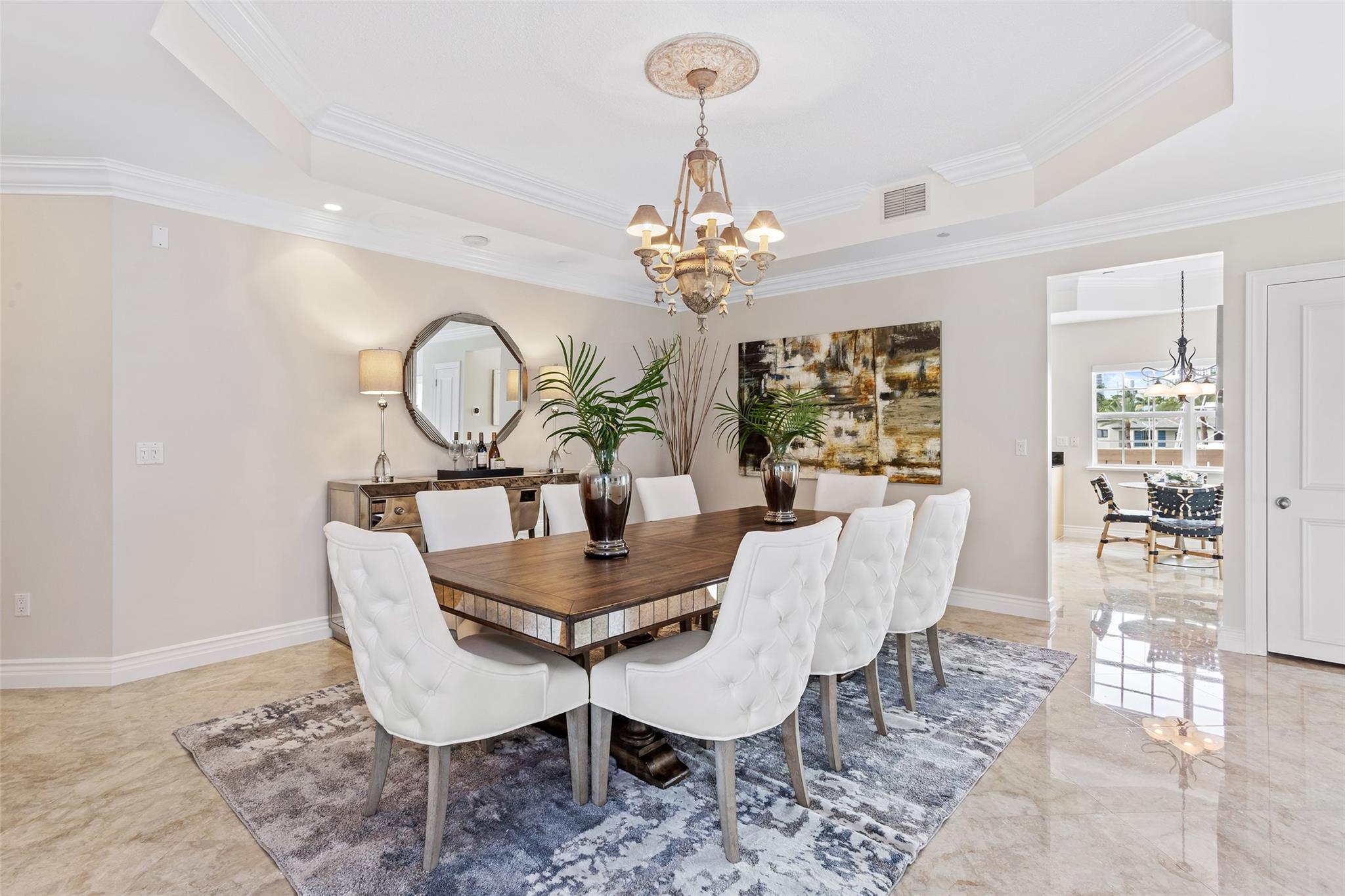 Refelctions of Las Olas - Residential