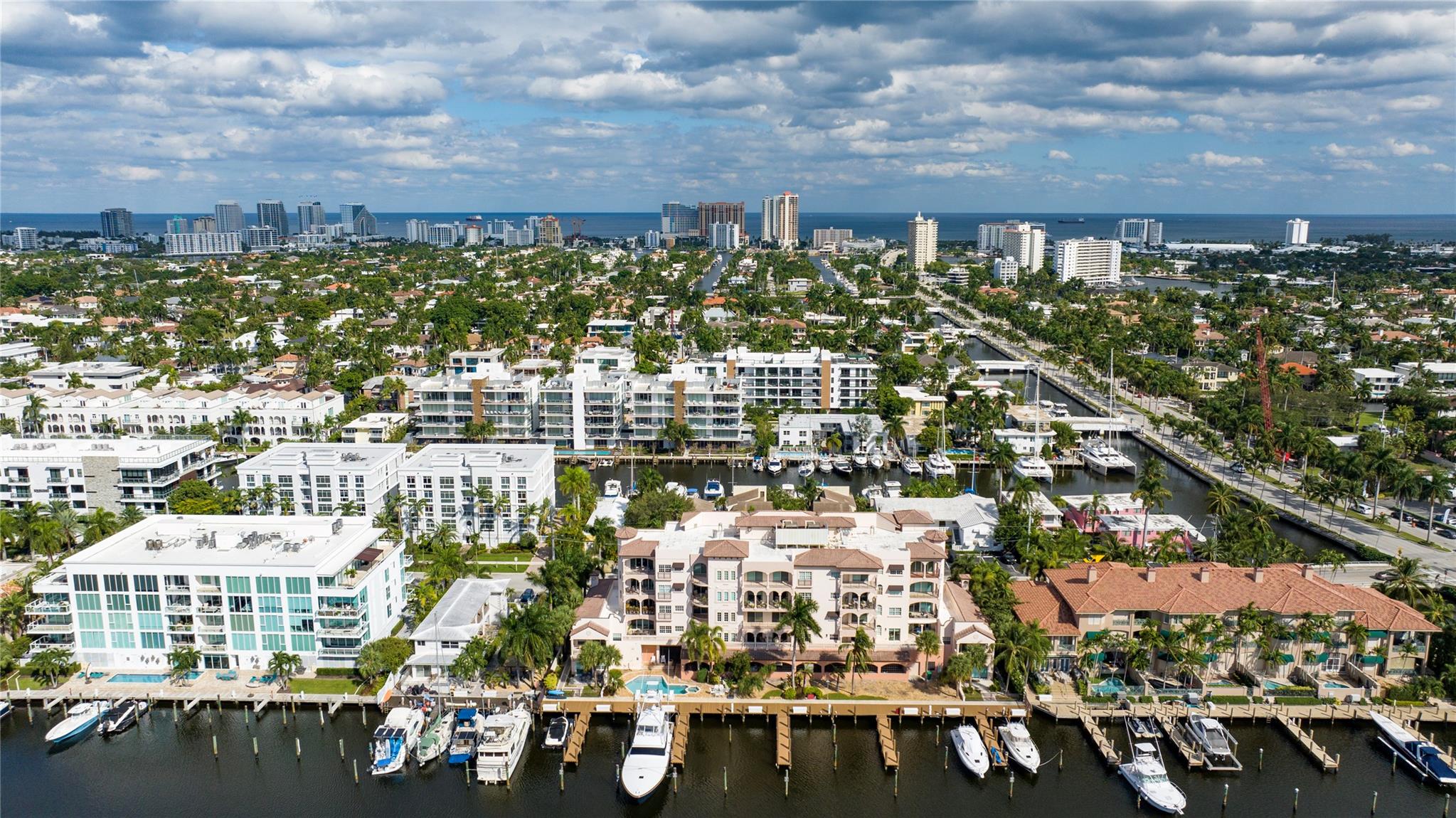 Refelctions of Las Olas - Residential