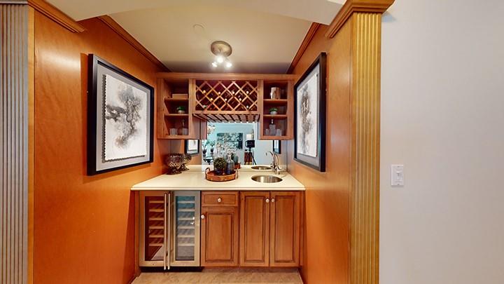 Refelctions of Las Olas - Residential
