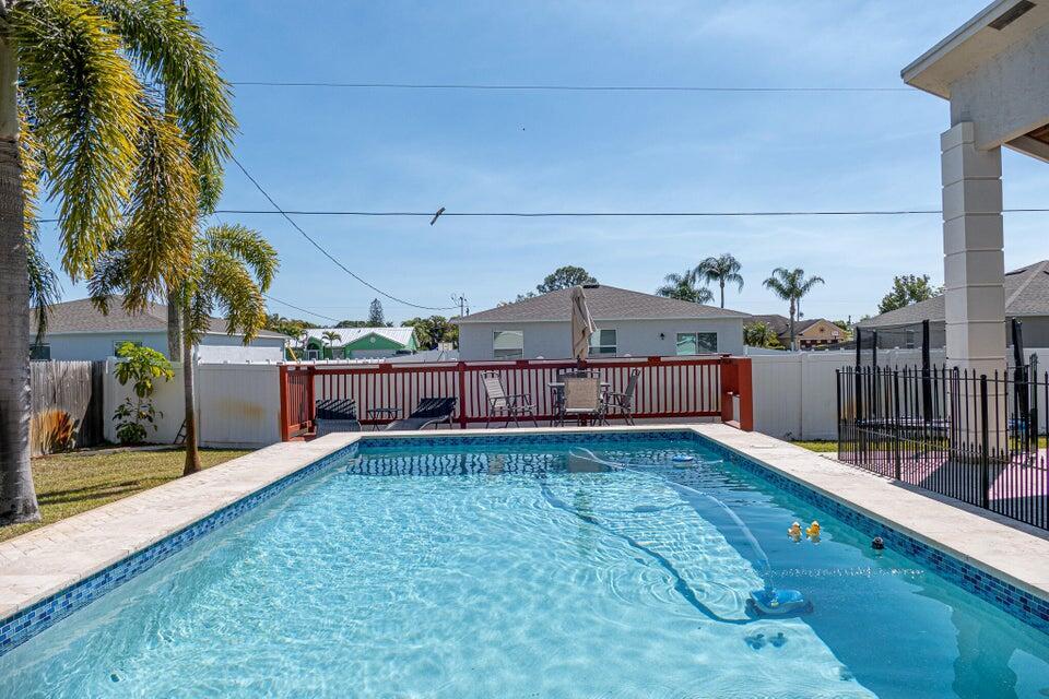 PORT ST LUCIE-SECTION 27 - Residential