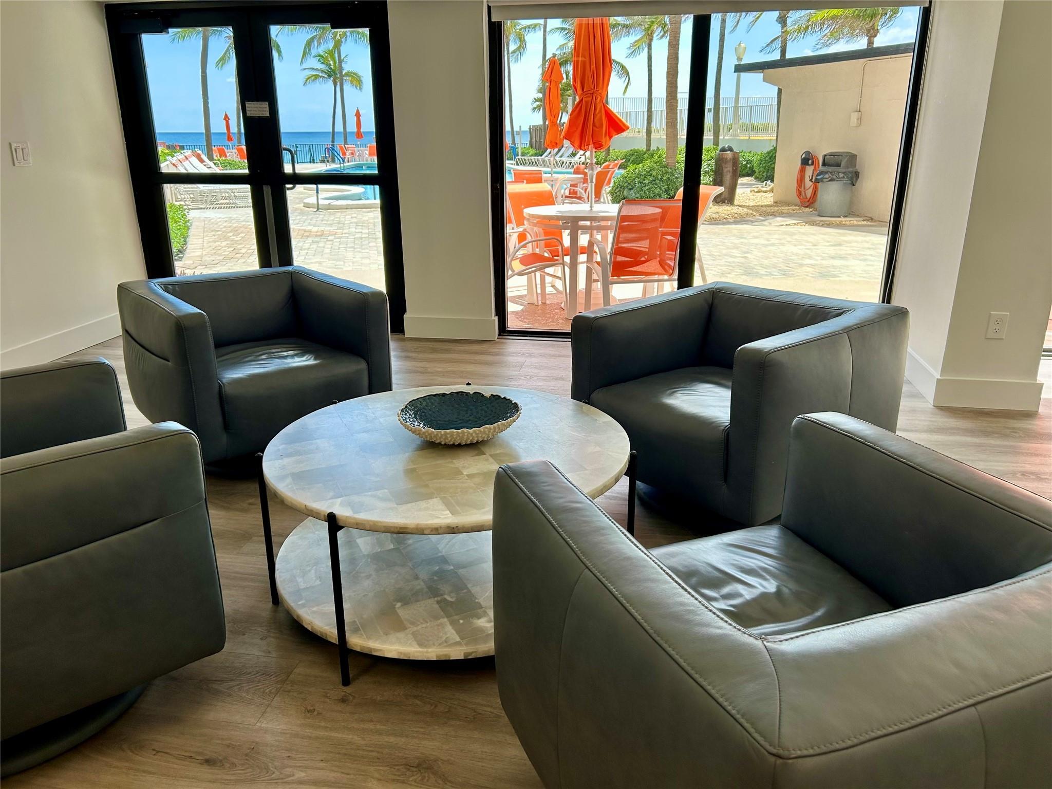 Galt Ocean club - Residential