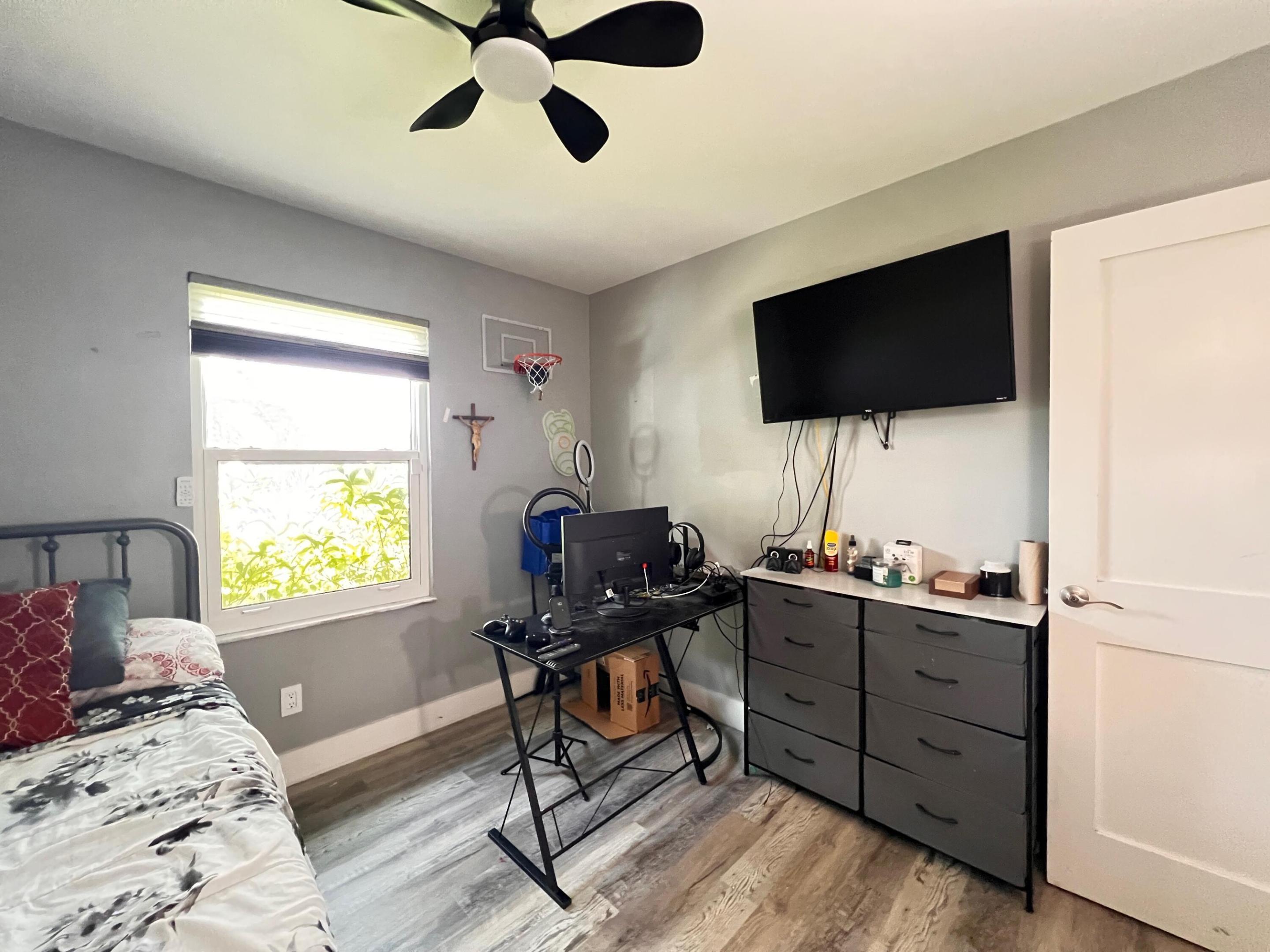 PORT ST LUCIE SECTION 16 - Residential