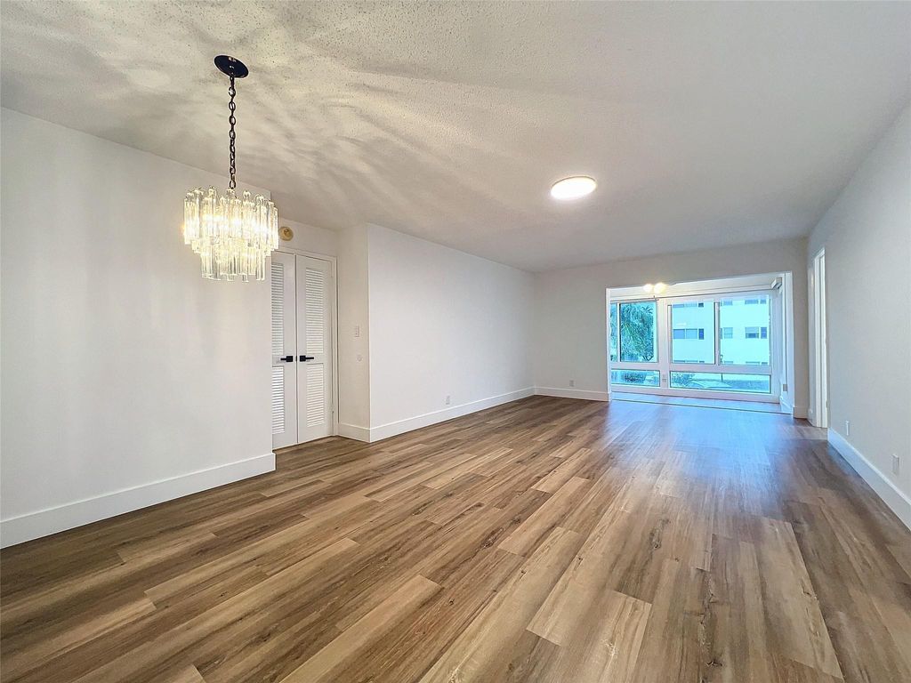 Photo of 17 Colonial Club Drive #204, Boynton Beach, FL 33435 (MLS # F10433659)